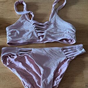 Ribbed Strappy Bikini Bottoms in Dusty Pink